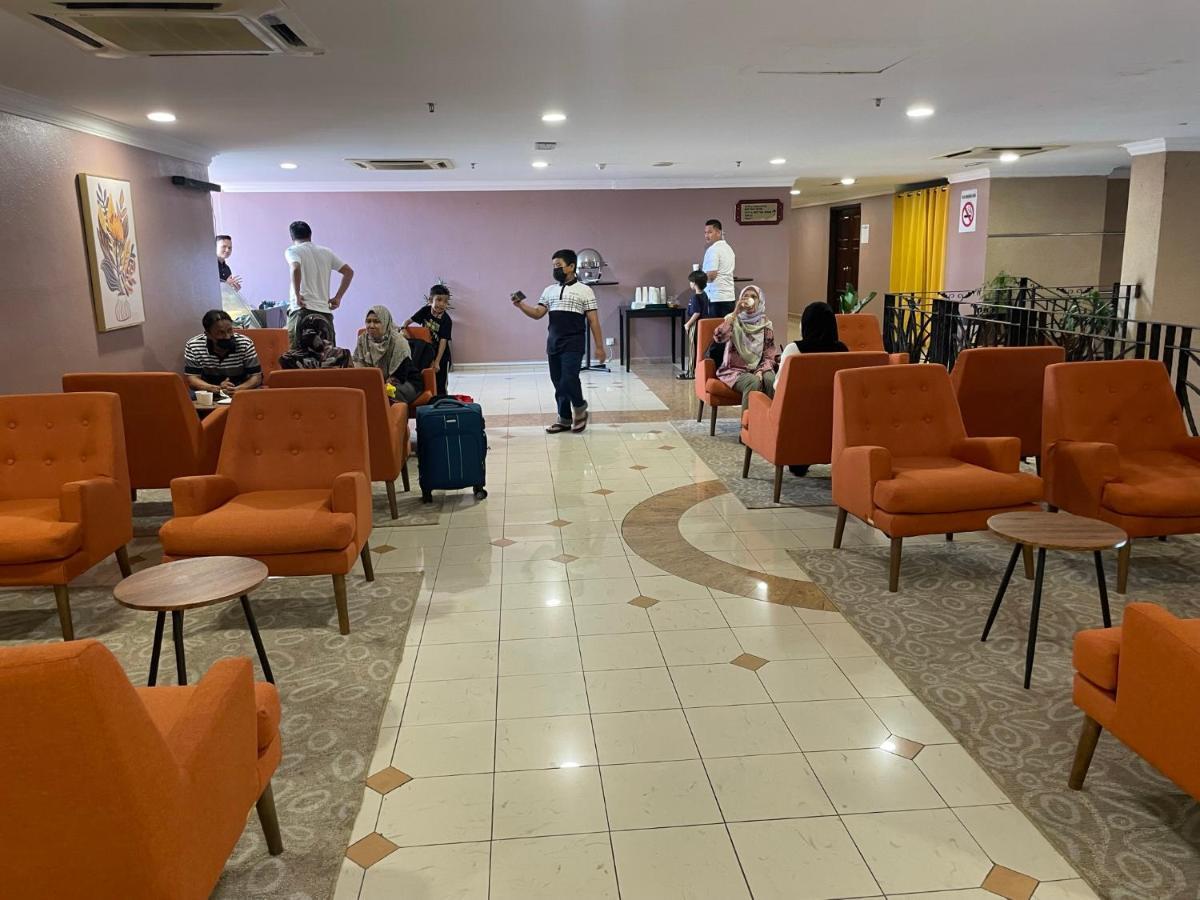 Putra Brasmana Hotel Kuala Perlis Bagian luar foto