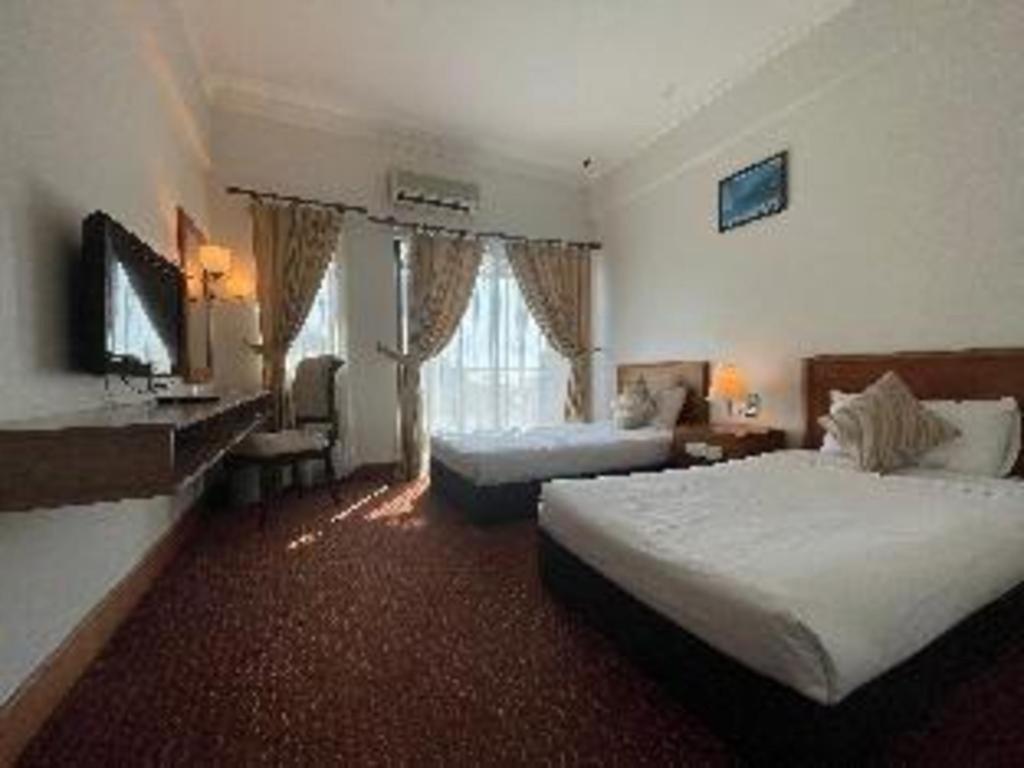 Putra Brasmana Hotel Kuala Perlis Bagian luar foto