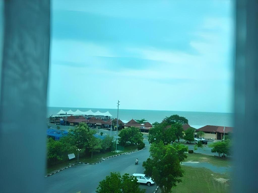 Putra Brasmana Hotel Kuala Perlis Bagian luar foto